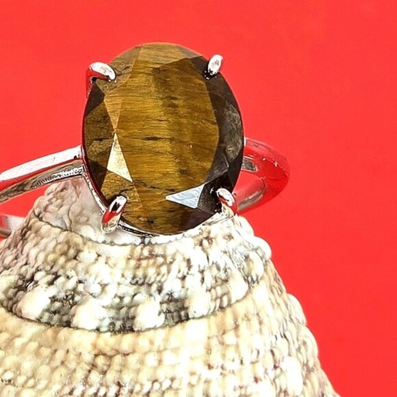925 Sterling Silver Ring with Natural Tiger's Eye Gemstone 11x10mm - Picture 1 of 7